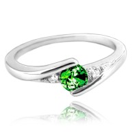 MINET Elegantní stříbrný prsten se zeleným zirkonem vel. 53